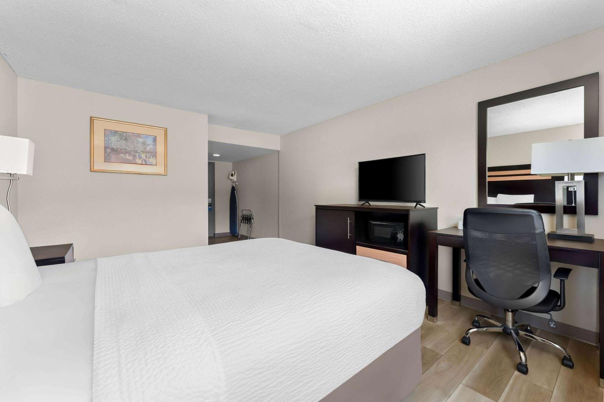 Days Inn By Wyndham Albany Suny Kültér fotó